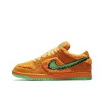 Nike Dunk SB Low (Grateful Dead Orange Bear)