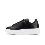 Alexander McQueen (Black White 2.0)