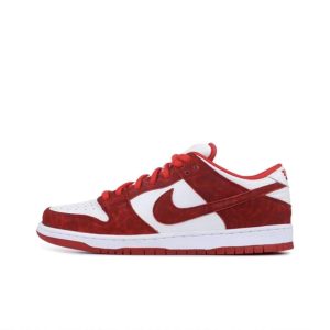 Nike Dunk SB Low (Valentines Day)