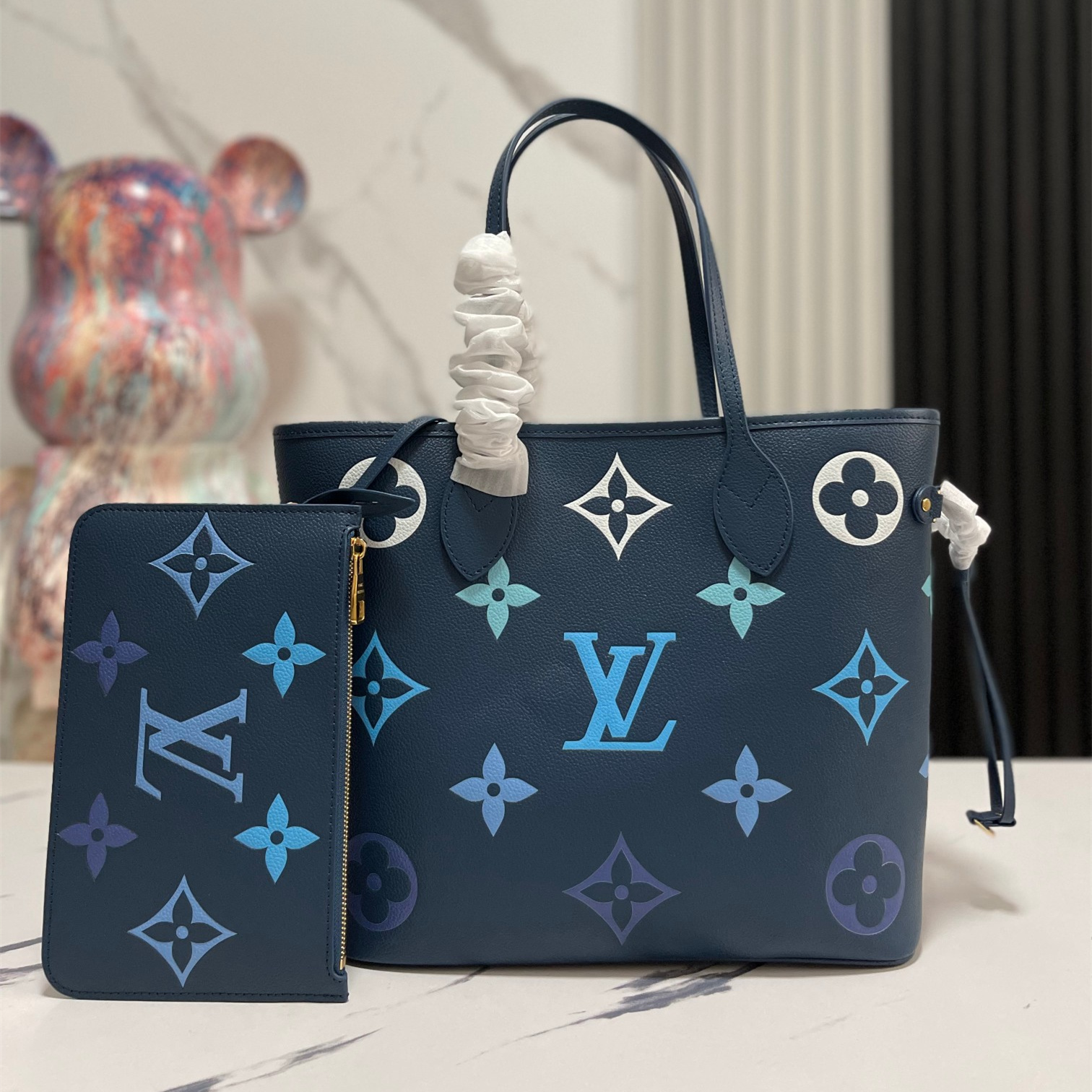 LV Neverfull MM M46514 – Beige Caramel – available at shoes886.com