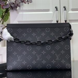 Louis Vuitton Pochette Voyage MM M61692