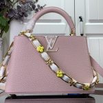 Louis Vuitton Capucines BB M24120