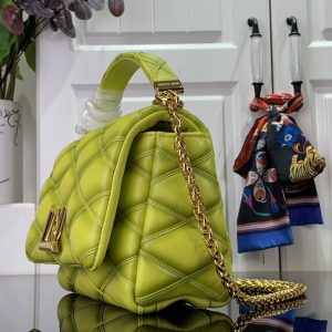 Louis Vuitton GO-14 MM M22891