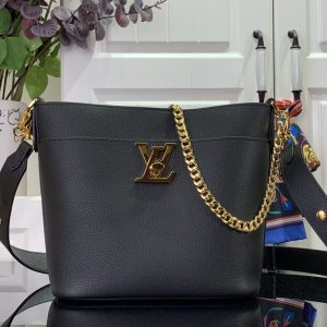 Louis Vuitton Lock and Walk M24006
