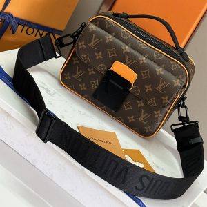 Louis Vuitton S-Lock Messenger M46688