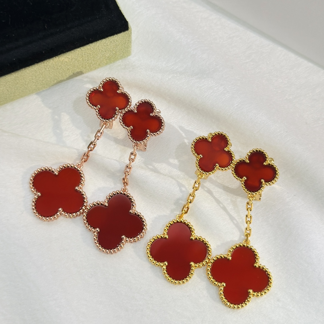 Van Cleef & Arpels Earrings - available at shoes886.com