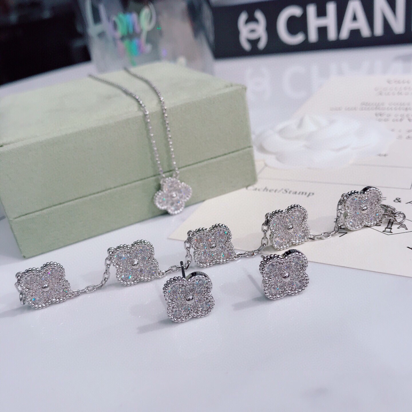 Van Cleef & Arpels 3 Piece Combo Set – available at shoes886.com