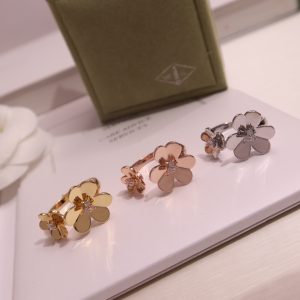 Van Cleef & Arpels Ring