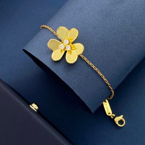 Van Cleef & Arpels Bracelet