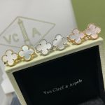Van Cleef & Arpels Earrings White
