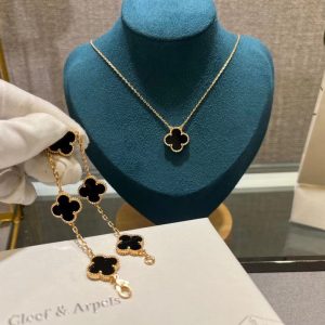 Van Cleef & Arpels Bracelet Necklace Combination