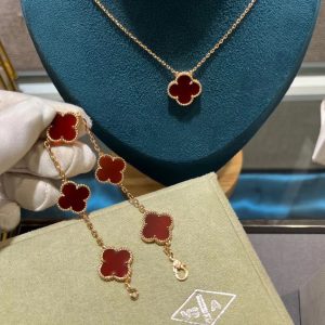 Van Cleef & Arpels Bracelet Necklace Combination