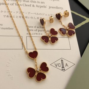 Van Cleef & Arpels Necklace Earrings Combination