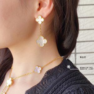 Van Cleef & Arpels Necklace Earrings Combination