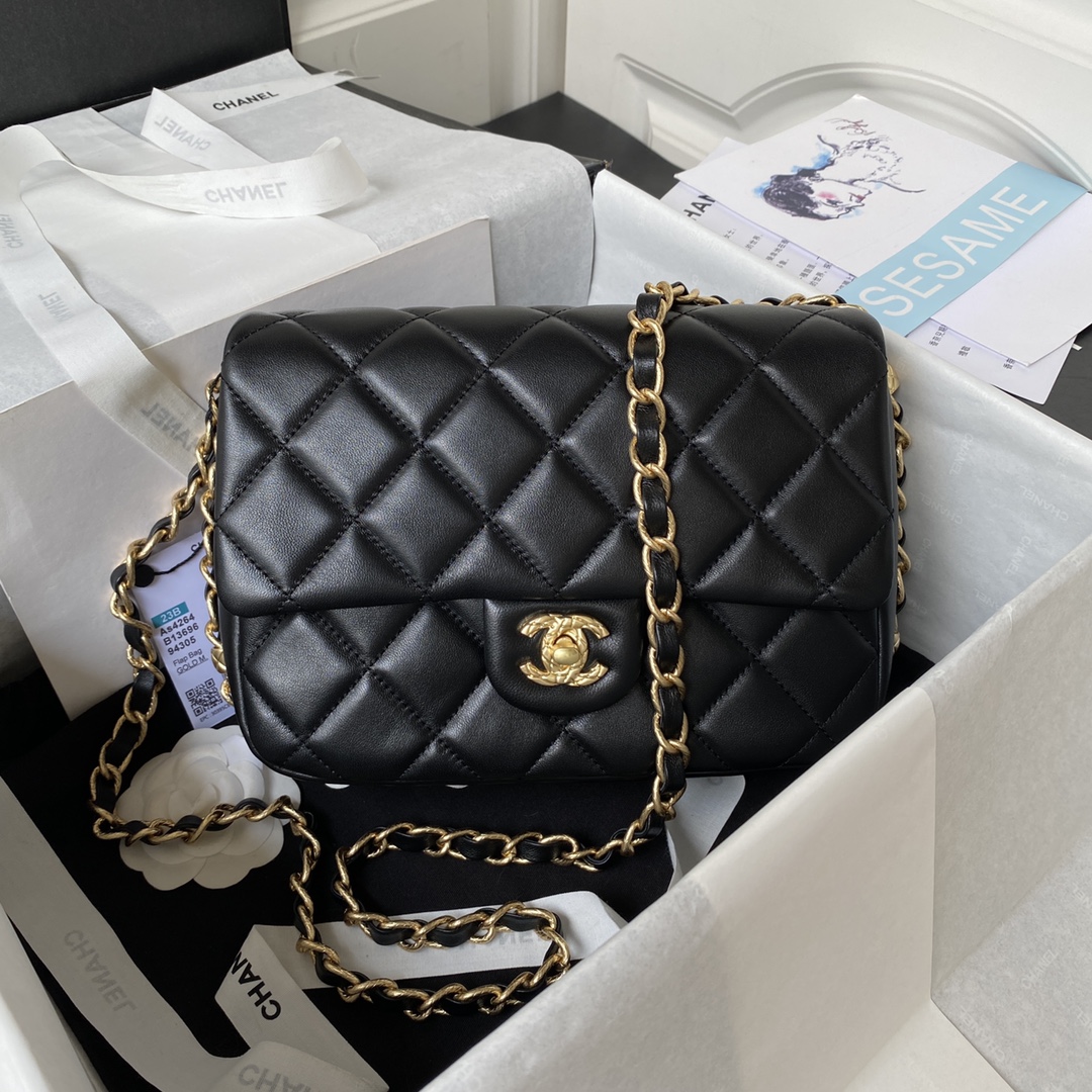 Chanel Fatty Fang 23B AP4193 product image