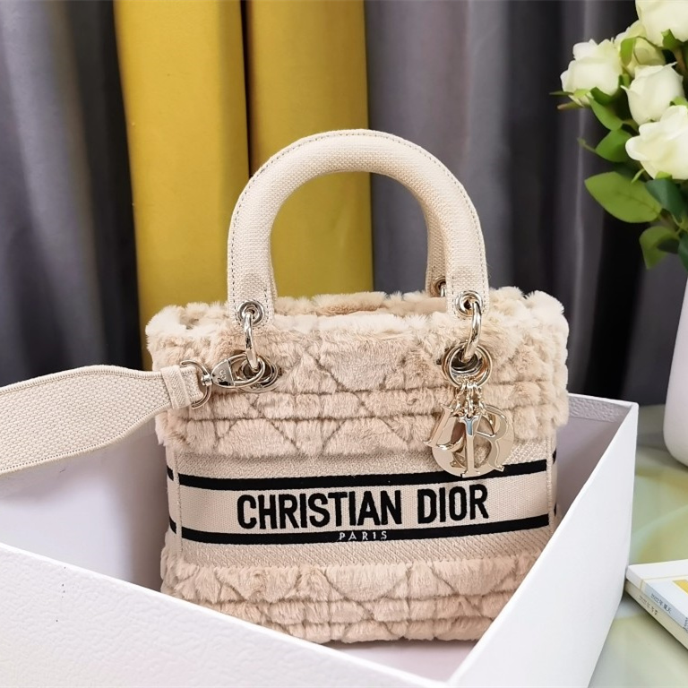 Dior Lady D-Lite Bag M0565