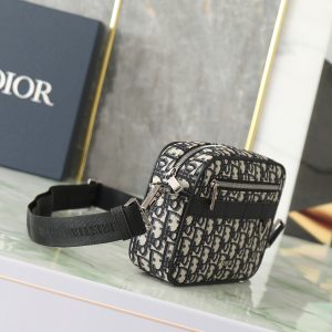 Dior Oblique Crossbody Bags 2ESWS298