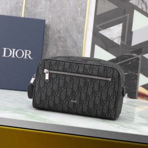 Dior Toiletry Bag 2ESCA494YKY