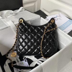 Chanel Hobo 23c As3690