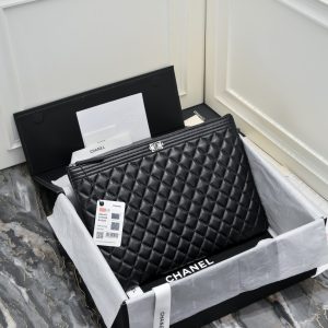 Chanel Boy Bag A84407