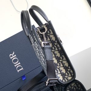 Dior Safari North-South 2ESWS017YKY