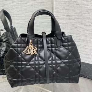Dior Toujours Bag M2821OSHJ_M900