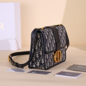 Dior 30 Montaigne Bag Oblique M9203