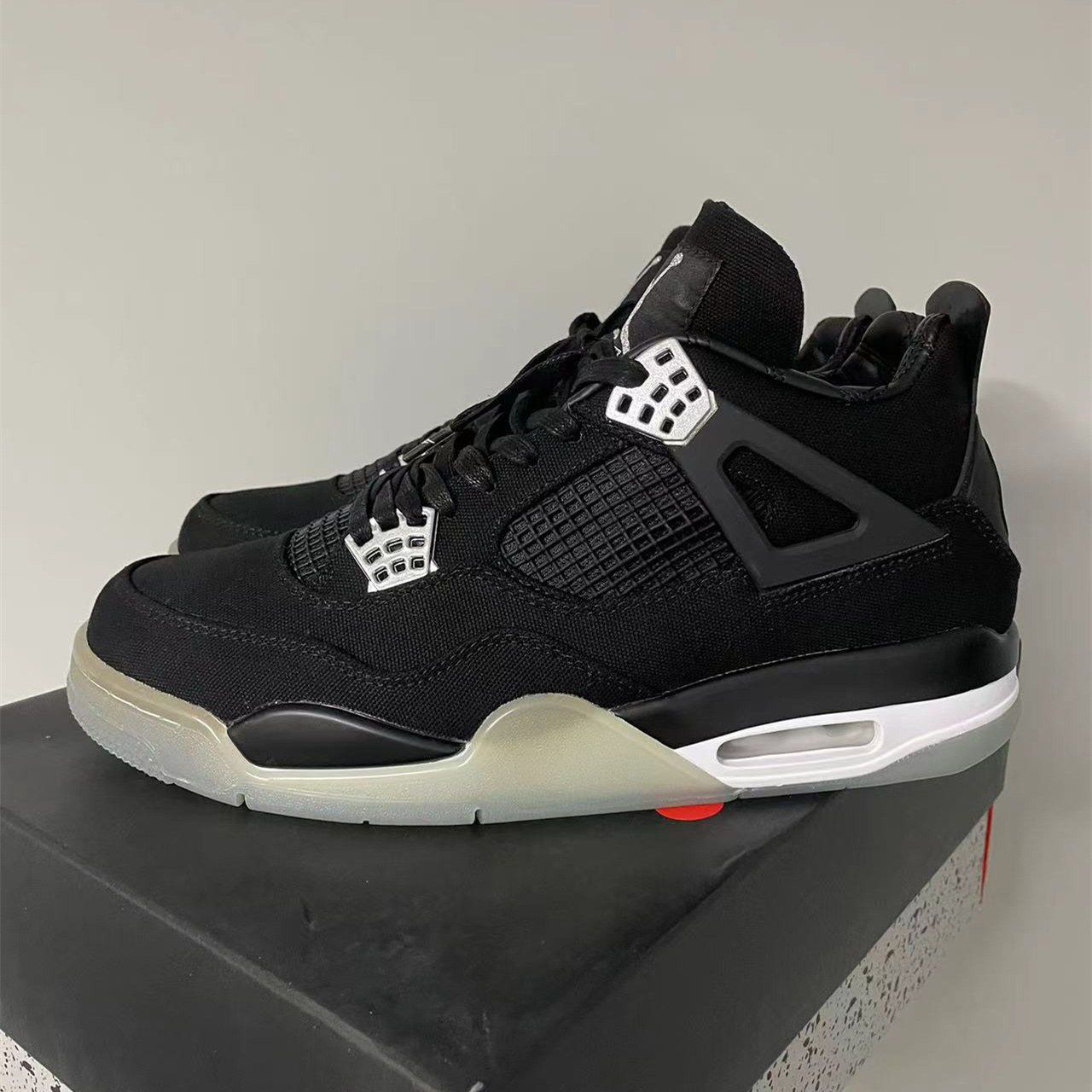 Air Jordan 4 Retro Eminem Carhartt – available at shoes886.com