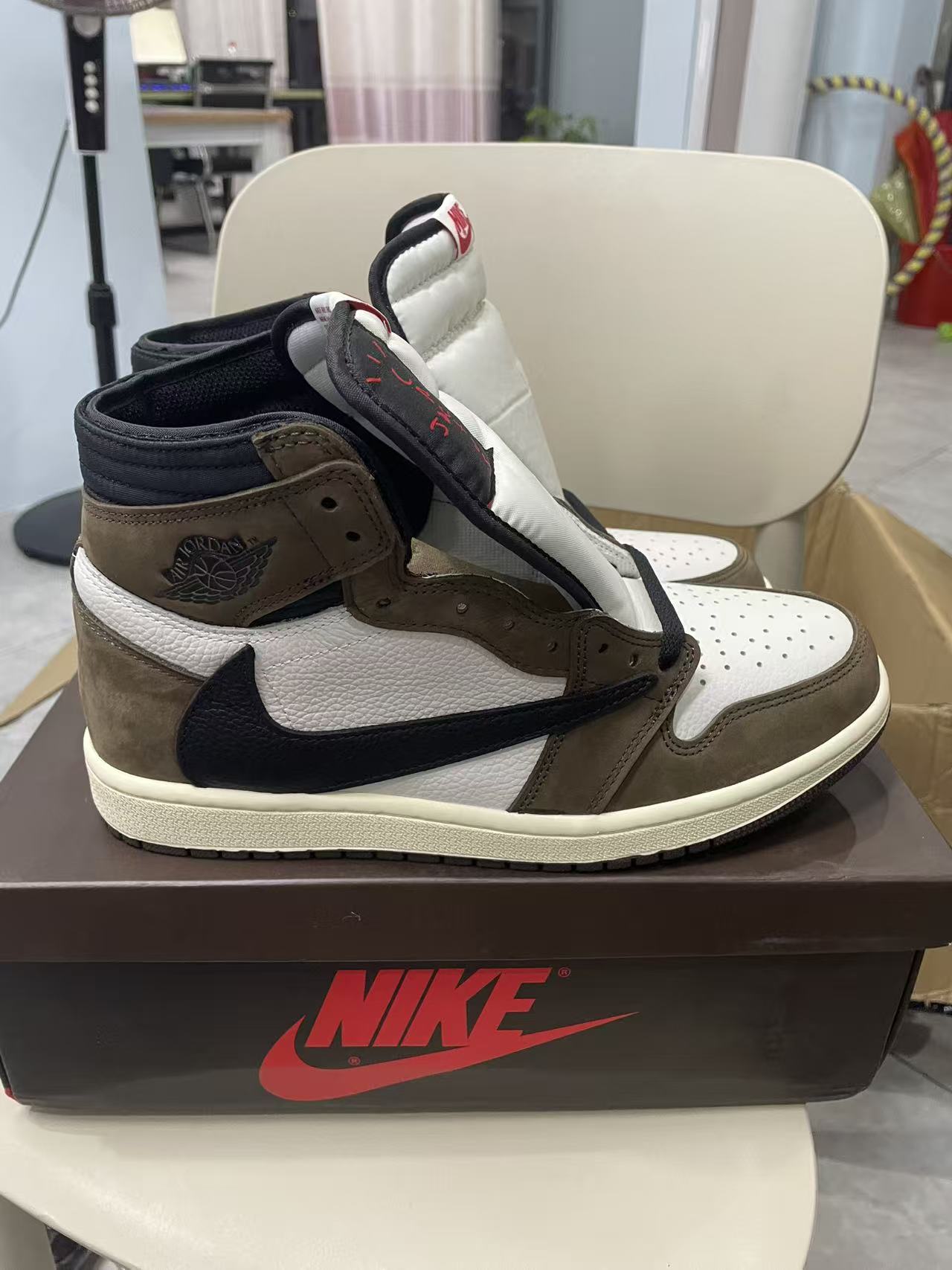 Air Jordan 1 Travis Scott Low Brown Black - shoes886.com